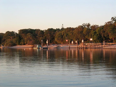 Coomera Houseboats - South Australia Travel 2