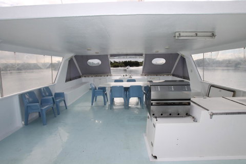 Coomera Houseboats - South Australia Travel 7