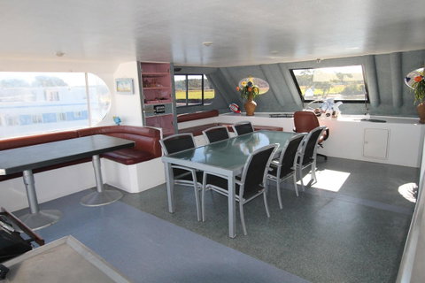 Coomera Houseboats - South Australia Travel 20