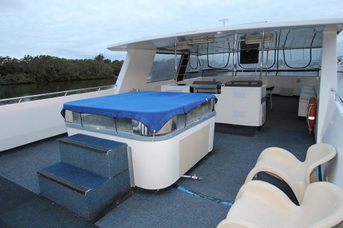 Coomera Houseboats - South Australia Travel 24