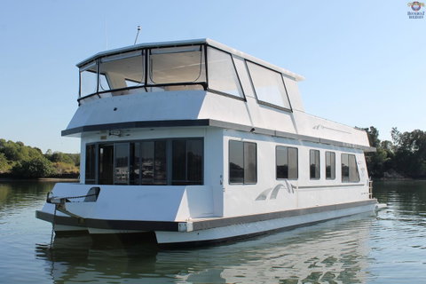 Coomera Houseboats - South Australia Travel 44