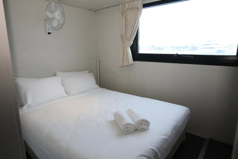 Coomera Houseboats - South Australia Travel 22