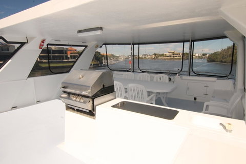 Coomera Houseboats - South Australia Travel 6
