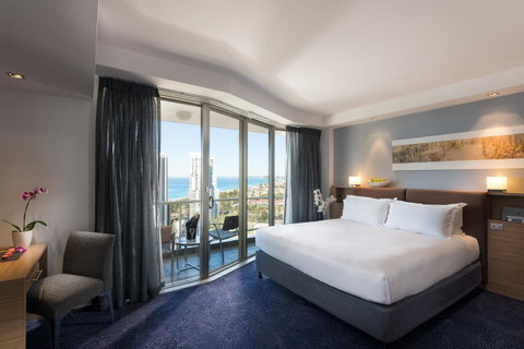 Sofitel Gold Coast Broadbeach - South Australia Travel 3