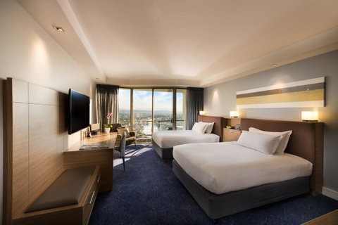 Sofitel Gold Coast Broadbeach - South Australia Travel 6