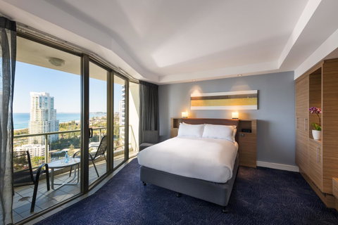 Sofitel Gold Coast Broadbeach - South Australia Travel 8