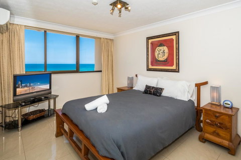 Breakers North Absolute Beachfront Apartments - Official - South Australia Travel 21