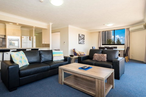 Breakers North Absolute Beachfront Apartments - Official - South Australia Travel 15