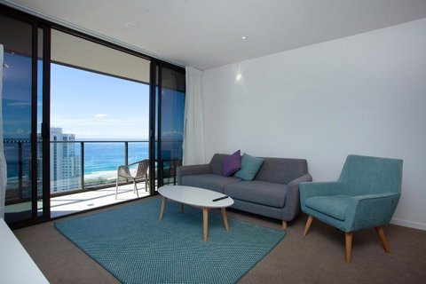 High Floor Ocean View Suites Broadbeach - South Australia Travel 1