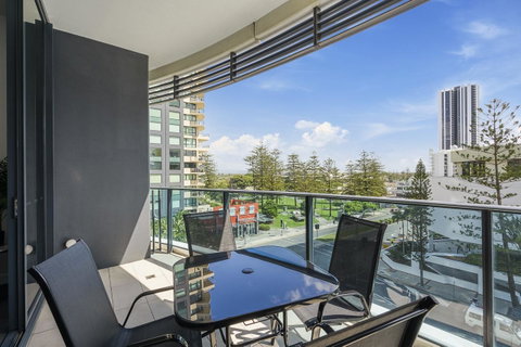Oracle, 2 & 3 Bedroom Apartments - We Accommodate - South Australia Travel 6