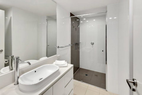 Oracle, 2 & 3 Bedroom Apartments - We Accommodate - South Australia Travel 25
