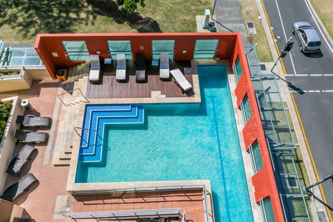 Broadbeach On The Park, 3 Bed Ocean - We Accommodate - South Australia Travel 19
