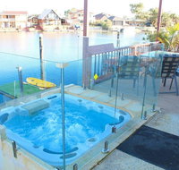 Waterside Resort Style - South Australia Travel