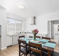 Wattle Grove Villa - South Australia Travel