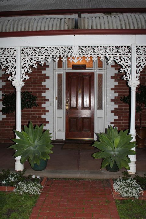 Waverley Bed & Breakfast - South Australia Travel 1