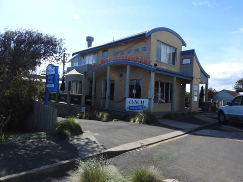 Waves Luxury Suites - South Australia Travel 2