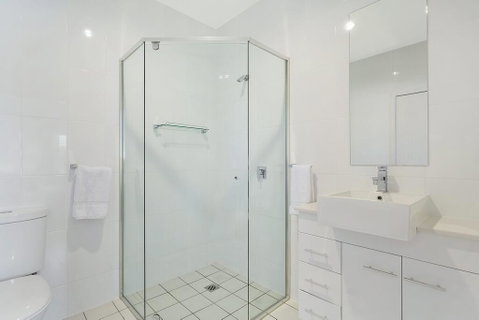 Wharf Apartment Unit 15 - South Australia Travel 2