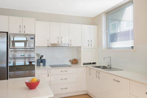 Wharf Apartment Unit 7 - South Australia Travel 3