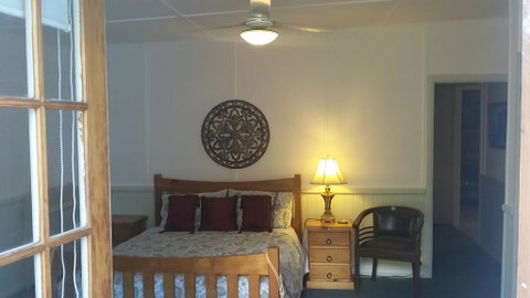 Windswept Country Retreat - South Australia Travel 2