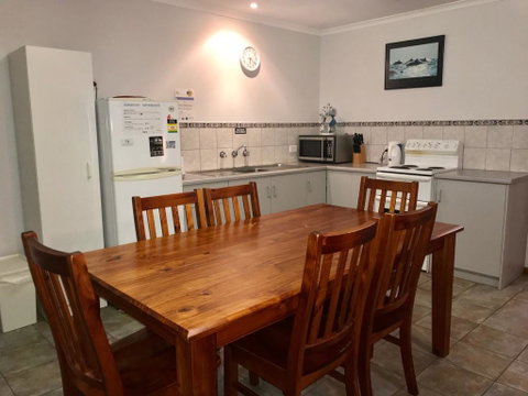 Wintersun Holiday Cottages - South Australia Travel 2
