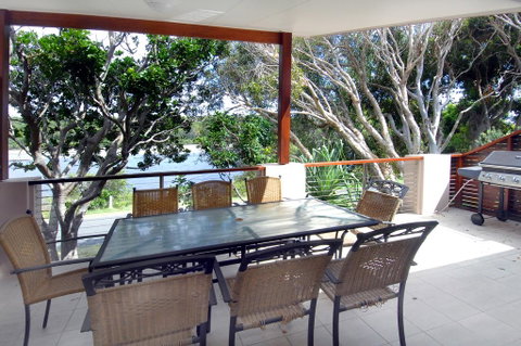 Wooli Holiday Units - South Australia Travel 3