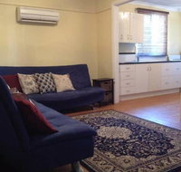 Wylie Stays - South Australia Travel