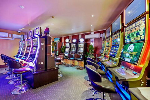 Yandina Hotel - South Australia Travel 3