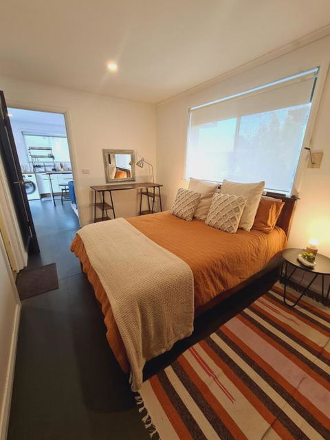 1 Bedroom Self-contained Apartment In Lalor - South Australia Travel 0
