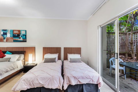 Zenith Studio, Unit 3/10 Messines Street - South Australia Travel 2
