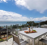 Maison de la mer 30 Mulubinda Parade - luxurious linen aircon and panoramic views - South Australia Travel
