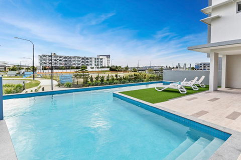 Direct Hotels - Aquarius Kawana - South Australia Travel 0