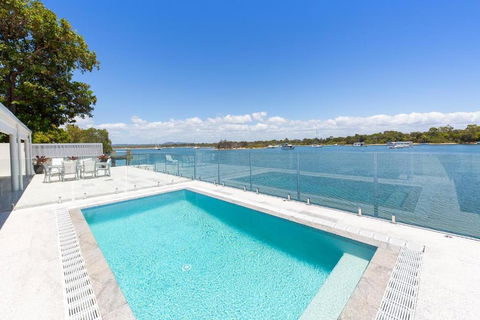 Affordable Riverfront, Pool, Private Pontoon - South Australia Travel 0