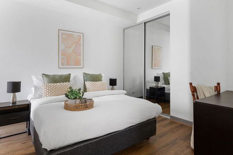 A Chic 2BR Apt Near Melbourne Uni FREE Parking - South Australia Travel 3
