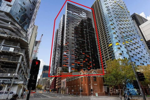 A Chic 2BR Apt Near Southern Cross, With Secure Parking - South Australia Travel 1