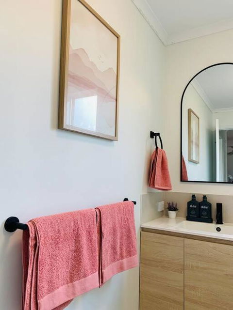 A Cosy And Peaceful Apartment In The Heart Of Yandina - South Australia Travel 1