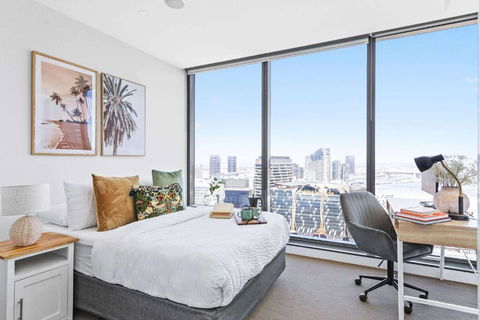 A Cozy 2BR Apt With Harbour Views And FREE Parking - South Australia Travel 3