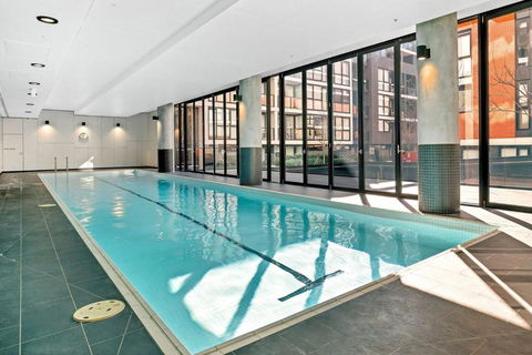 A Cozy & Plush 2BR Apt Next To The Yarra River - South Australia Travel 2