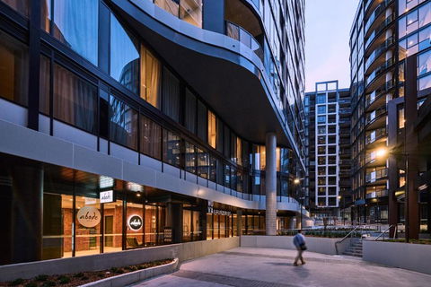 Abode Phillip - South Australia Travel 0