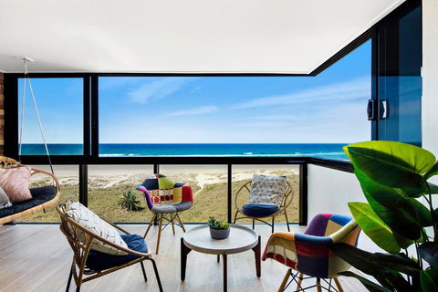 Absolutly Beachfront Surfers Paradise, Pure Shores! - South Australia Travel 2