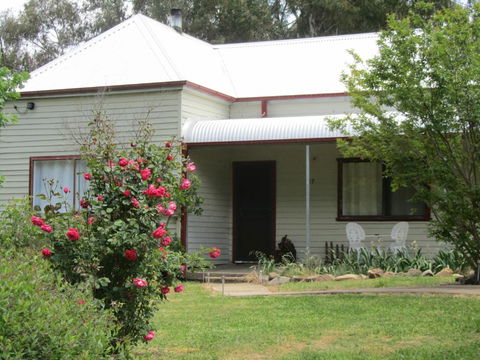 Acacia Cottage - South Australia Travel 0