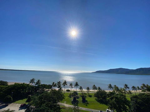 Acacia Court Hotel - South Australia Travel 0