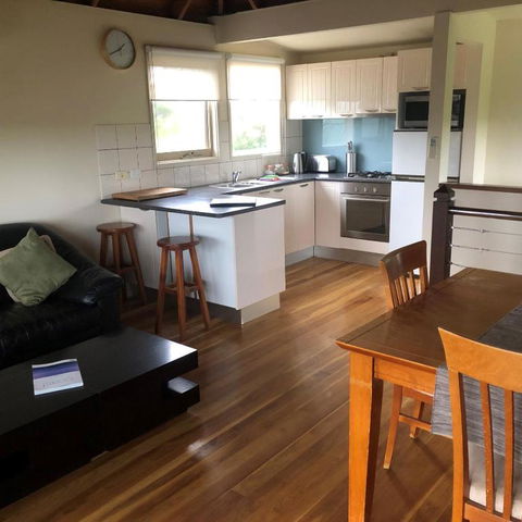 Acacia Rise - South Australia Travel 2