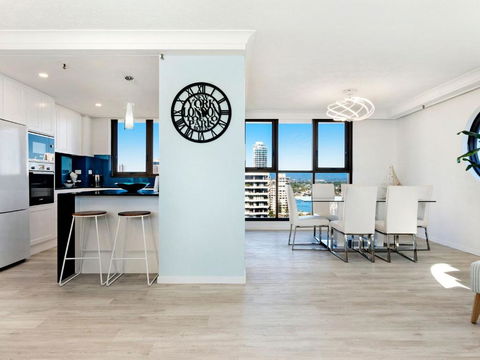 Acapulco 2 Bedroom Ocean View Surfers Paradise - CoastHM - South Australia Travel 2