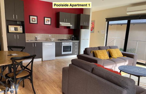 Adelphi Apartments 1 Or 1A - South Australia Travel 2