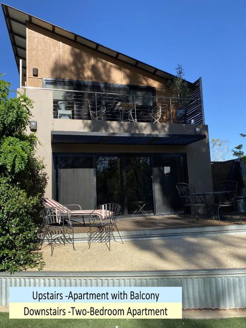 Adelphi Apartments 3 Or 3A - Downstairs 2 Bedroom Or Upstairs King Studio With Balcony - South Australia Travel 2