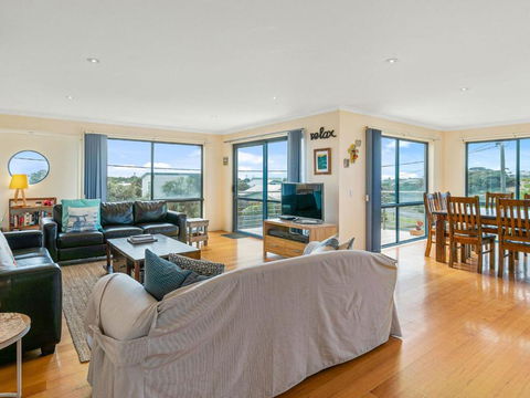 Adnajur - South Australia Travel 0