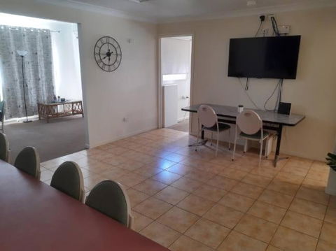 Adventureland Cabins - South Australia Travel 3