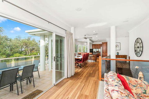 Aegean On The Beach - South Australia Travel 1