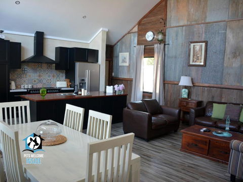 A Beautiful New Property, Walking Distance To The Beach In Esperance WA! - South Australia Travel 2