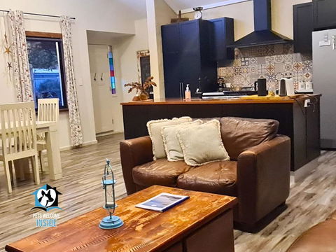 A Beautiful New Property, Walking Distance To The Beach In Esperance WA! - South Australia Travel 1